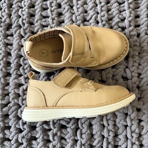 Toddler boy shoes - Cat and Jack, 7c